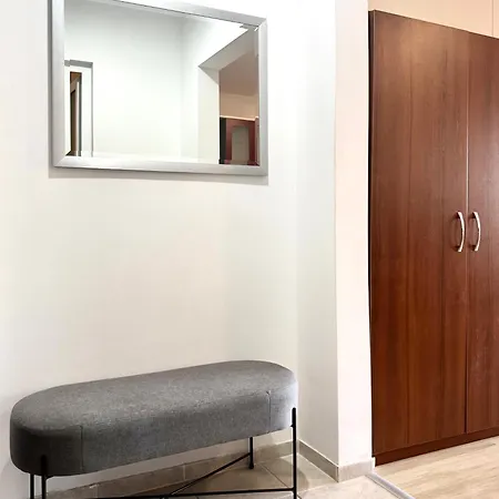 Appartement 7 *